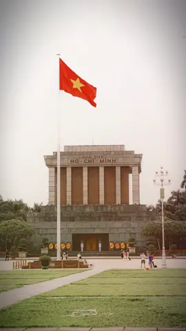 Ta là con cháu cụ Hồ.  Đảng là Đảng Cộng Sản Việt Nam🇻🇳 Đất nước này nhất định phải phát triển đi lên. Không được phép tụt hậu so với các nước khác! #dailyvlog #quoteoftheday #nhachaymoingay #capcutmaster #CapCut #fyp 