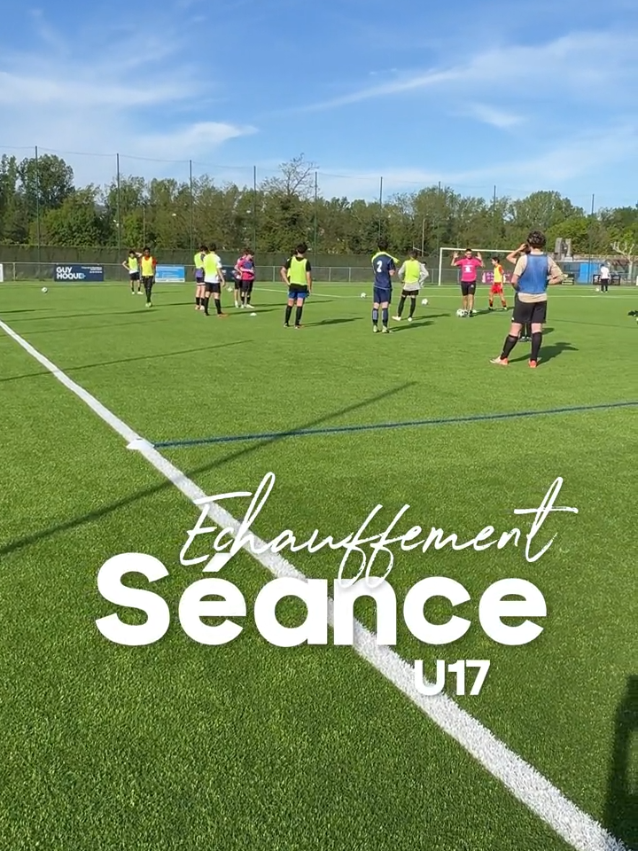 Séance U17 / Echauffement avec ballon ⚽💥 #football #footballtiktok #séance #u17 #piedscarres #echauffement