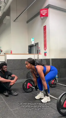 AD It’s already been 7 months training @PureGymOfficial with my pt?? Time flys💪🏾📈 #PureGym #destdol #pt #gymmotivation 