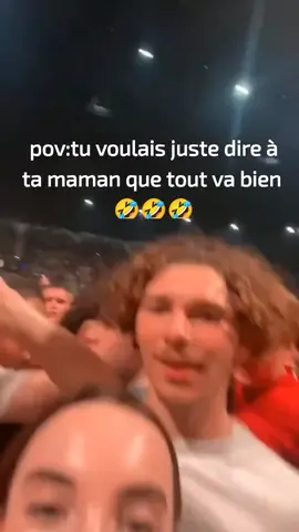 🤣🤣🤣les humains sont trop drôles #vues #funny #viral #foryou #CapCut #fypシ゚viral #maman @