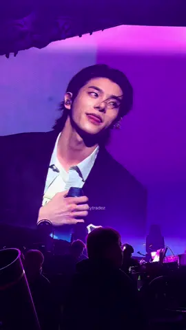 Jake’s I don’t think I’m okay cover live hits different 🥹  #enhypen #anaheim #fateplus_in_us #jake #simjeayun #engene 
