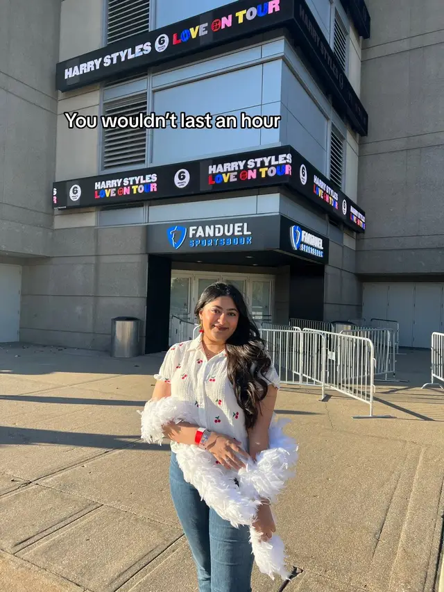 #harrystyles #loveontour #loveontour2022 #loveontour2023 #loveontouroutfit #harrystylesloveontour #harrystylestiktok #loveontourchicago #hslot #hslot2022 