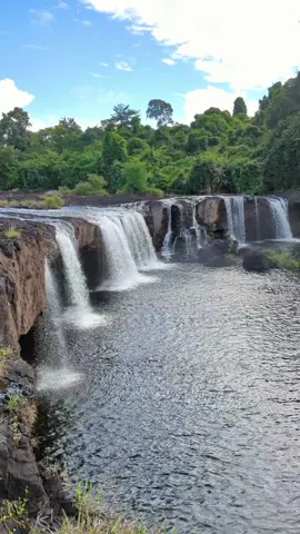 ទឹកធ្លាក់អូរទឹកវេទ Ou Toek Veit Waterfall #ទឹកជ្រោះ #ជីផាត #កោះកុង #អូរទឹកវេទ #ឆាយវេទ #ដើរព្រៃ #បោះតង់ #nature #adventure #waterfall #camping #Hiking #chiphat #kohkong #Cambodia 