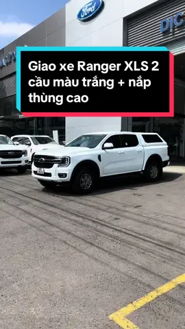 Giao xe Ranger XLS 2 cầu màu trắng lắp nắp thùng cao về Di Linh cho 2 anh chị khách dễ thương.         #ford #fordranger #fordrangerxls #xebantai #4x4 #pickuptruck #xehoi #oto #fordranger4x4 #offroad #rangerxls#rangerxlserraptor #fordranger2023 #4x4offroad #fordrangerwildtrak 