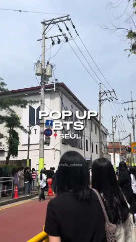 Pop up store of BTS on Seul 💜 #bts #btsarmy #jungkook #rm #btsmonochrome #popup #v #jhope #jimin #jin #suga 