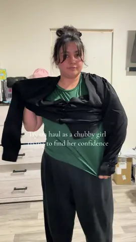 Try on haul as a chubby girl trying to find her confidence #tryonhaul #midsizefashion #midsizestyle #midsizetryonhaul #tryonhaulmidsize #midsizeoutfits #midsizeoutfitinspo #outfitideas #TTSRECHARGE 