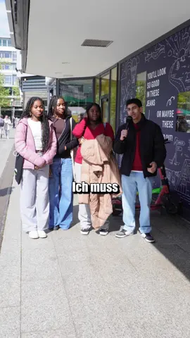 Können die sich mal entscheiden? 😂😂 #straßenumfrage #berlin #länder #umfrage