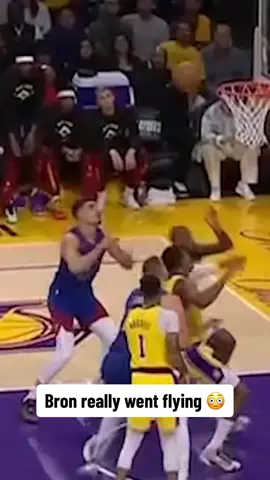 😳😳😳 #lebron #NBA #basketball #oops 