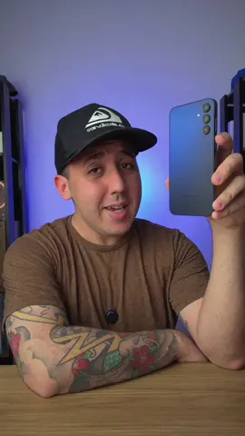 🚀 RECEBI o CELULAR BARATO Galaxy A15 5G da @samsungbrasil ! Bora fazer um unboxing desse smartphone que promete vender que nem água! . . #celular #smartphone #a15 #galaxya15 #samsung #samsunggalaxy #samsunggalaxya15 #a155g #dicasdecelular #tecnologia 