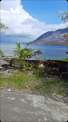 Diamu terlalu indah... kembali pulih Gunung Ruang #PulauTagulandang  #gunungruang  #fyp 