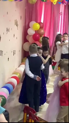 Вальс 🕺🫶💃🏻