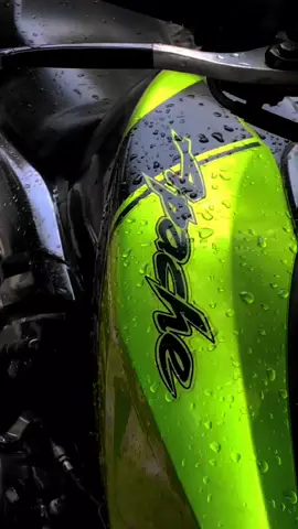 green devil💚🖤#foryou #2vlover #rtr #2v #bikelife #bikelife #bike #videoviral #support_me @Sultan 