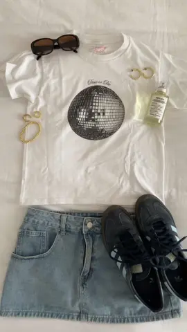 Basic outfits 🪩  #outfit#basic#samba#adidassamba#pinterest#viral#starzforyou#style#clothes#fyp