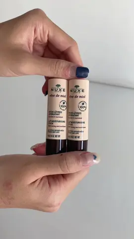 Cây thứ 7 và thứ 8 của cô í rùi đó 😮‍💨 #unboxing #nuxe #lip #moisturising #stick #fyp #fypシ 