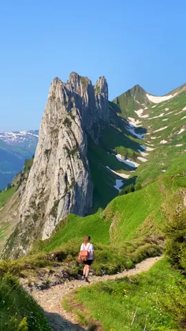 📍 Saxer Lücke, Switzerland 🇨🇭 Follow for daily Swiss Content 🇨🇭 📌 Save this for your (next) trip to Switzerland 🇨🇭 🎥 by: @swisswoow  #saxerlücke #appenzell #switzerland #Hiking #hoherkasten #visitswitzerland #schweiz #appenzellerland #mountains #myswitzerland #inlovewithswitzerland #swissalps #berge #exploretocreate #swiss #landscapephotography #landscape #alps #swissmountains #wanderlust #grindelwald #moodygrams #wandern #bollenwees #lifeofadventure ##lauterbrunnen #interlaken #berneroberland #iloveswitzerland 