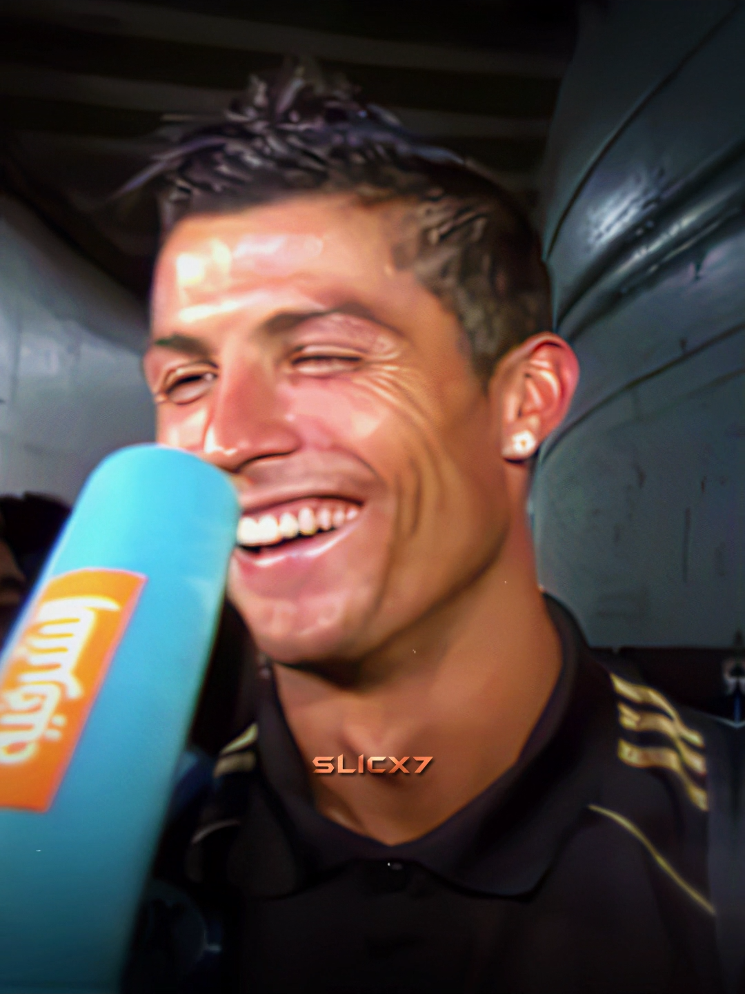 Ronaldo makes fun of him 😅 #cristianoronaldo #interview #football #edit #fypシ #viral
