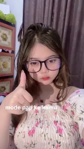 hallo pak bagi duit