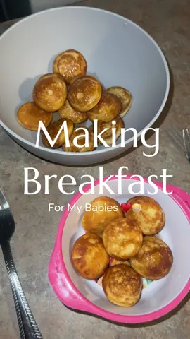 My Family Love These Mini Pancake Puffs From Trader Joes 🥞♥️. Definitely A Must Try!! #traderjoeshaul #minipancakes #pancakepuffs #momof2 #fypツ #makingbreakfastformykids 