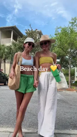 A much needed weekend 🤍#lundenandolivia #wlw #wlwcouple #wlwtiktok #beachday #swimsuit #fashiontok #outfitideas #outfitinspo #Summer #lesbiansoftiktok #fyp #trending #marriedcouple #lgbt 