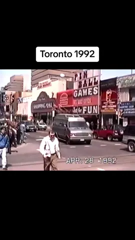 Yonge & Dundas in 1992 #canada #oldcanadaseries #toronto 