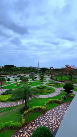 morning.all  weather ☁️ and view beautiful capital Islamabad ..❤️‍🩹🥀#@shahzad ❤ #foryou #foryoupage #viralvideo #unfrezzmyaccount #trendingvideo #viral #tiktok #islamabad #viwes #weather #barish #@Apna Homes Review🏠 