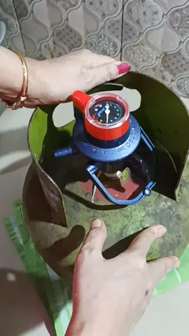 begini cara melepas kepala regulator pengunci ganda #regulatorgas #fyp #viral #gas3kg #komporgas #gas #gasmelon #gassubsidi #gas12kg 