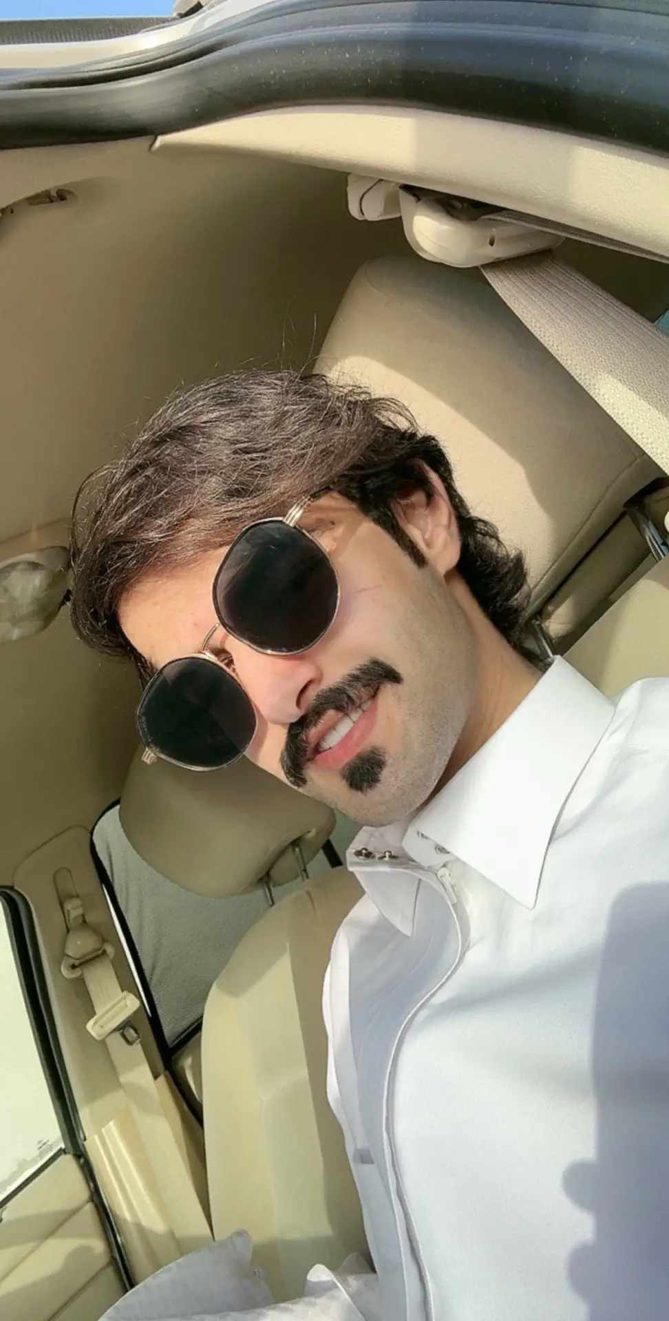 @مناجى | Al-Roqi 🦅   #مناجى_الروقي #مناجى_العتيبي #مناجى #الدوادمي #داورد #اكسبلورررر #الجمش #الروقي #عتيبه #الرياض #اكسبلورexplore #ترند #العتيبي  