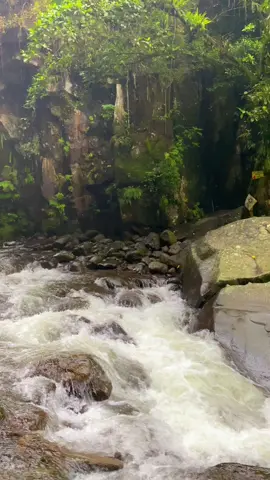 Wirr, punya cerita apa di curup pematang rindu way kanan?  #fypage #lampungpride #lampungtiktok #waykanan #waterfalls 