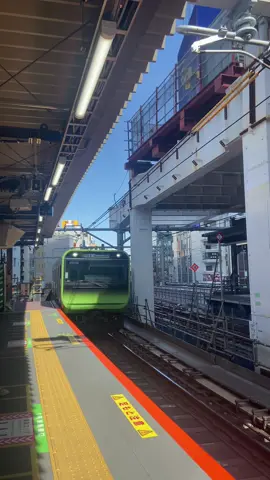 山手線渋谷駅入線#s山手線#渋谷駅#japantrain#tokyo#e235系#jr東日本