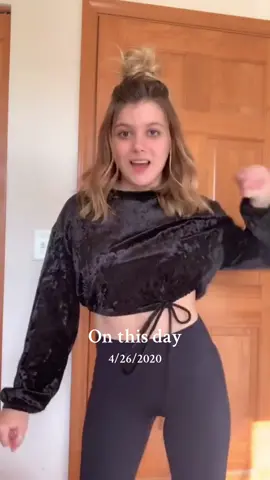 I am EMBARASSEDDDDDD.. who let me post this 😂 #onthisday #trending #viral #fyp 