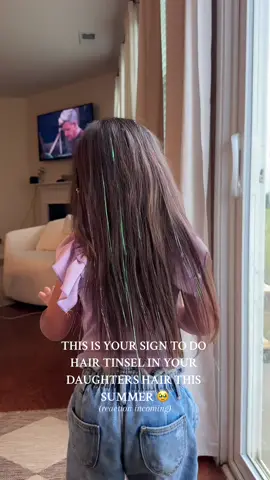 Why am I getting emotional watching this back? 🥹🫶🏼 #toddlerdiy #activitiesforgirls #activitiesforkids #kidsactivities #girlactivities #hairtinsel #summeractivitiesforkids #girlhairstyle #toddlerhairstyles #kidshairstyles #littlegirlhairstyles ##summerhair #funmom #toddlermom #girlsaccessories 