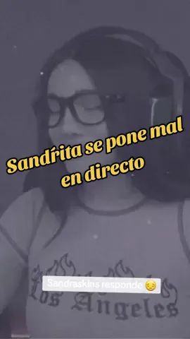 Sandraskins responde en su canal de su actual situacion. video completo en el.comentario fijado #sandraskins #sandraskinsclips #twitch #elzeein #zein #kick 