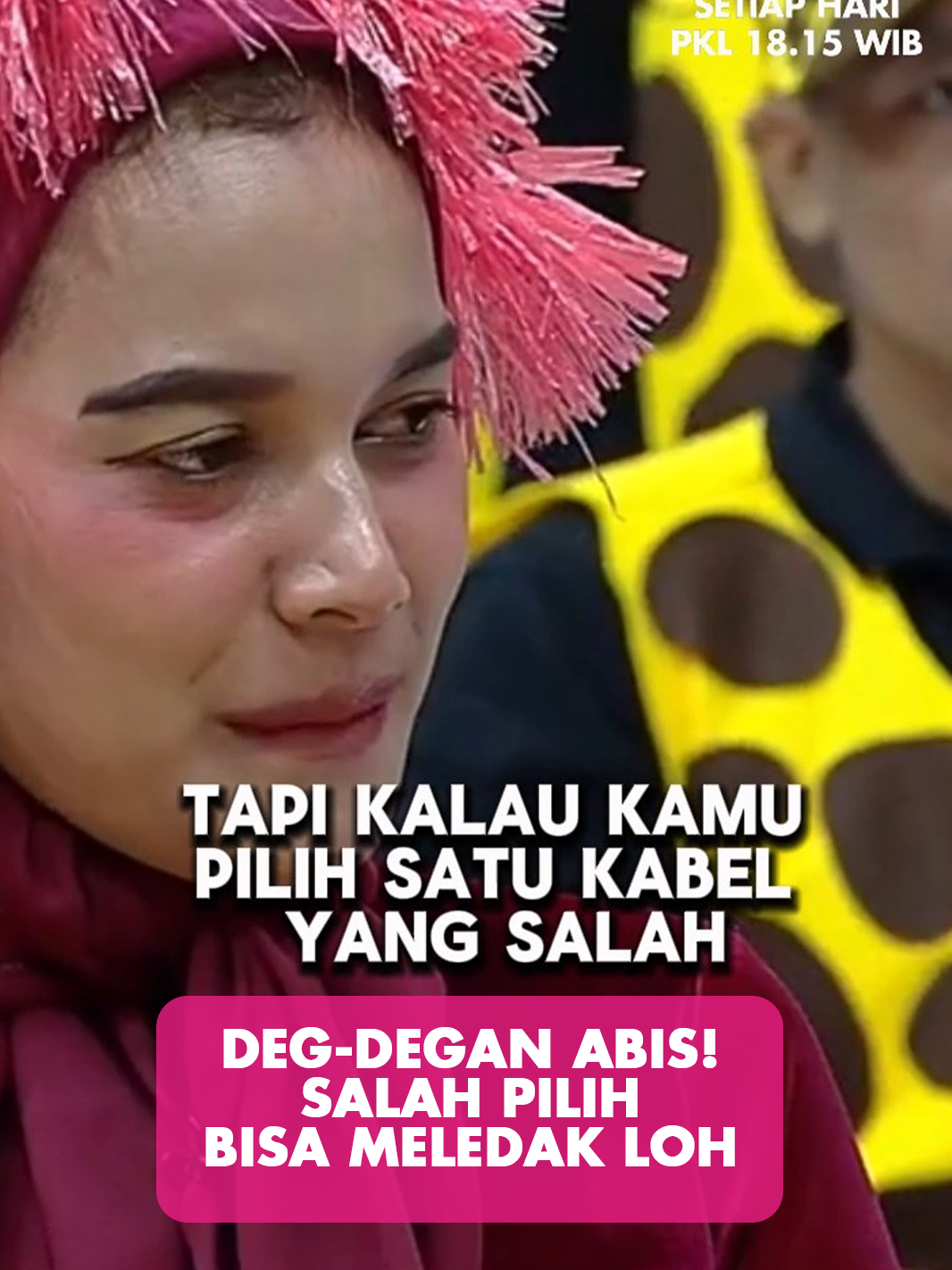 Sangat berhati-hati sekali, mbaknya ketakutan hadiahnya meledak! #superdealgtv #superdealindonesia #gtv #andhikapratama #gameshow #fyp