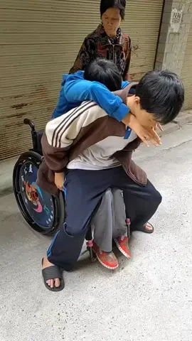 Such a good son 👏 God bless you 🙏