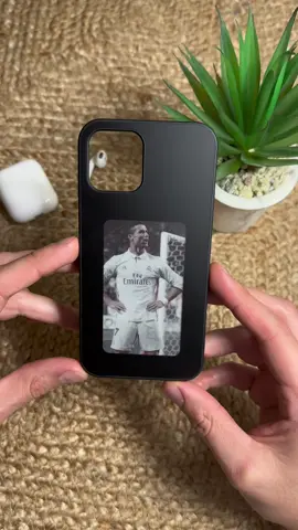Unlimited designs! 😅 #inkcase #iphone #apple #iphonecase #tech #techtok #cool #amazing #buy #patented #football #cristiano #cristianoronaldo #cr #cr7 #wow #buy #need #gift #giftideas 