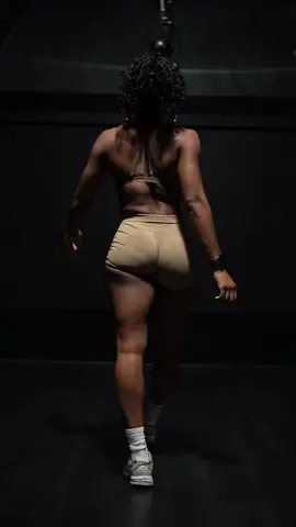 Training is getting harder as the weeks get closer. When motivation fails gotta lock in on discipline #fyp #Fitness #powerlifting #strengthtraining #powerliftingwomen #powerliftingtiktok #powerloftingmotivation #womenstrength 