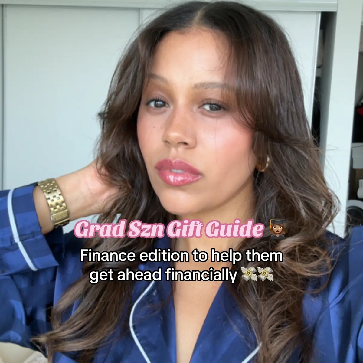 I used to be down bad but now a b- okayyyyy 🤭 no actually though, I graduated with over $40,000 in student debt and these are some things that would’ve made awesome gifts !!  #personalfinance #graduation #gradgift #gradgiftideas #personalfinanceforbeginners 