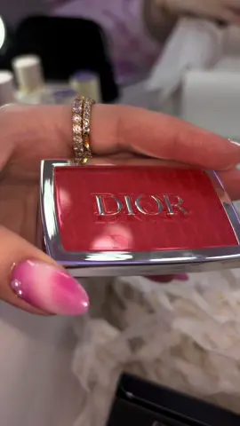 Muah 💋 #diorfreebies #diormakeup #diormaquillaje 