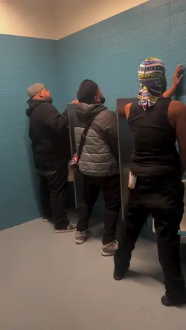 We was just trying to use the bathroom 🤦‍♂️🤦‍♂️ #giddyleftytv #trending #explore #comedy #funny #fyp #viral #reels #bathroom 
