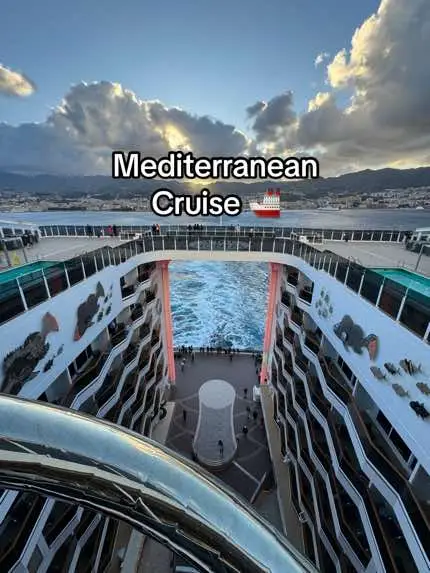 Sailing around the Mediterranean with a ship is so much fun! You get to see so many destinations 😍