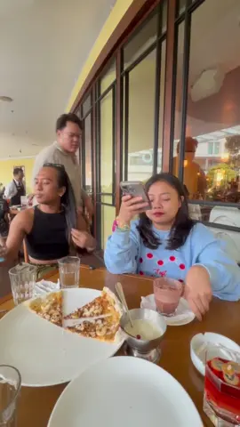 Mba rani emg gada kapoknya, tlg bilangin dia buat nonton video ini deh https://www.youtube.com/watch?v=IIwO2pdB1uA 😮‍💨