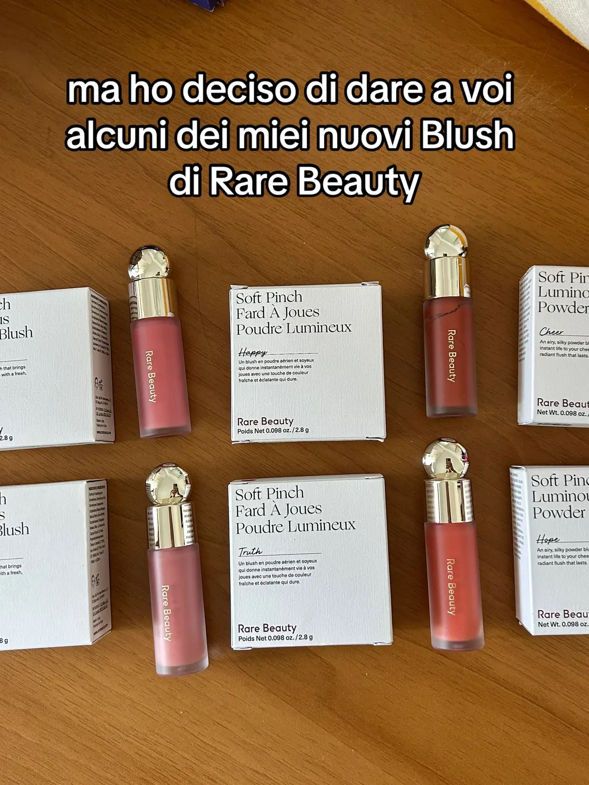 ragazze scrivetemi su IG 💝 #rarebeautyblush 