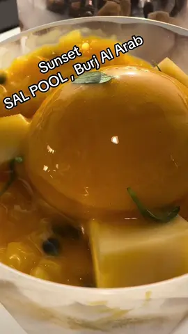Sal Infinity Pool , Burj Al Arab , Dubai 