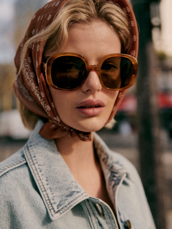 All we need is SUN 🔆 Add some Parisian heat to your Tuesday with our new must-have sunglasses #sezane #sunglasses #sun