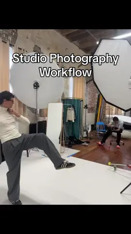 Save this for later if you do studio work! #laphotographer #lifestylephotography #studiophotography 