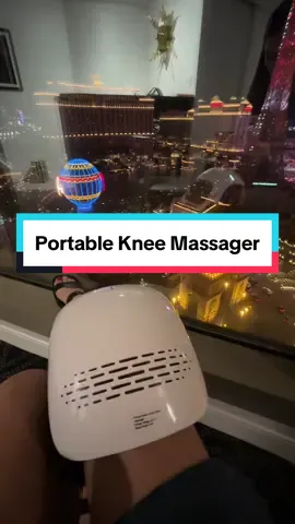 28 with a body of an 80 year old 🥲👍🏼 #kneemassager #lasvegas #kneeinjury #vegastiktok 