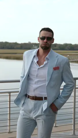 Took me 35 years but i finally got invited a southern wedding so i could wear a searsucker suit 