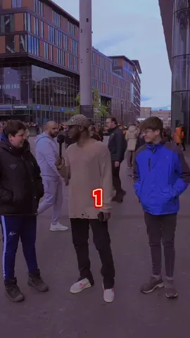 Met deze toppers was ik  #nederland #nederlands #straatinterview #straatinterviews #foryouuuuuuuuuuuuuuuuuuuuuuuuuu #foryoupageeeeeeeeeee #arabic #arabish #اكسبلورexplore #trend #trending #viral #ibrah_khalil #ibrahkhaliltv #ibotv 