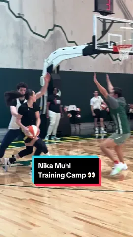 Some @Nikamuhl10 content for your timeline 🤩 #WNBA #seattlestorm #basketball #trainingcamp 