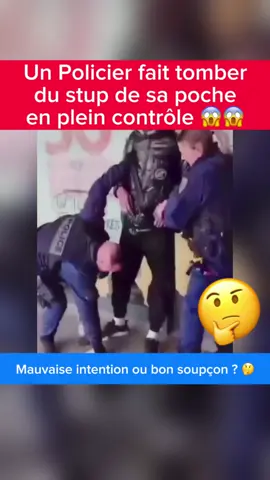 Un Policier fait tomber du stup de sa poche en plein contrôle 😱 #pourtoi #foryou #fyp #viral #reportage #paris . . . . . . . . . . . . . . . . . . . . . . . . . . . . . . . . . . . La police municipale nationale gendarmerie avec les policiers et les gendarmes effectue un contrôle dans une cité dans un quartier dans la banlieue française en France il effectue une interpellation quand tout à coup l'un des agents des forces de l'ordre fait tomber du stup de sa poche et accuse le jeune homme être propriétaire des produits de substances illicites il ment ouvertement la question se pose avait t'il de mauvaises intention ou bien il s'agit du bon soupçon ? #police #gendarmerie #policier #gendarme #keuf #municipale #fdo #documentaire #controle #interpellation #prt #pourtoii #pourtoiii #pourtoiiii #pourtoiiiiiiiiiiiiiiiii #reportagefr #reportagechoc #reportagefrancais #france #france🇫🇷 #francais #banlieue #citer2france #quartier2france